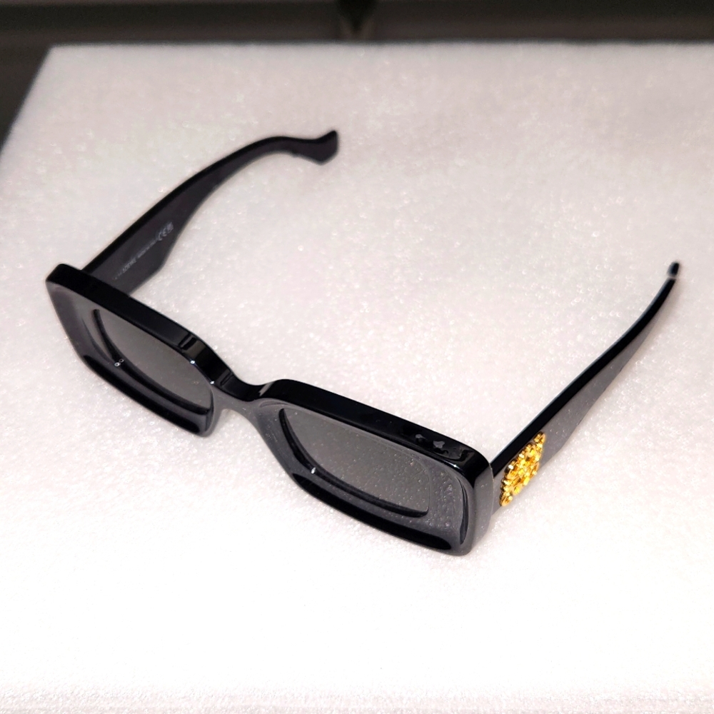 LOEWE ANAGRAM LW40101I-4601A RECTANGLE SHINY BLACK